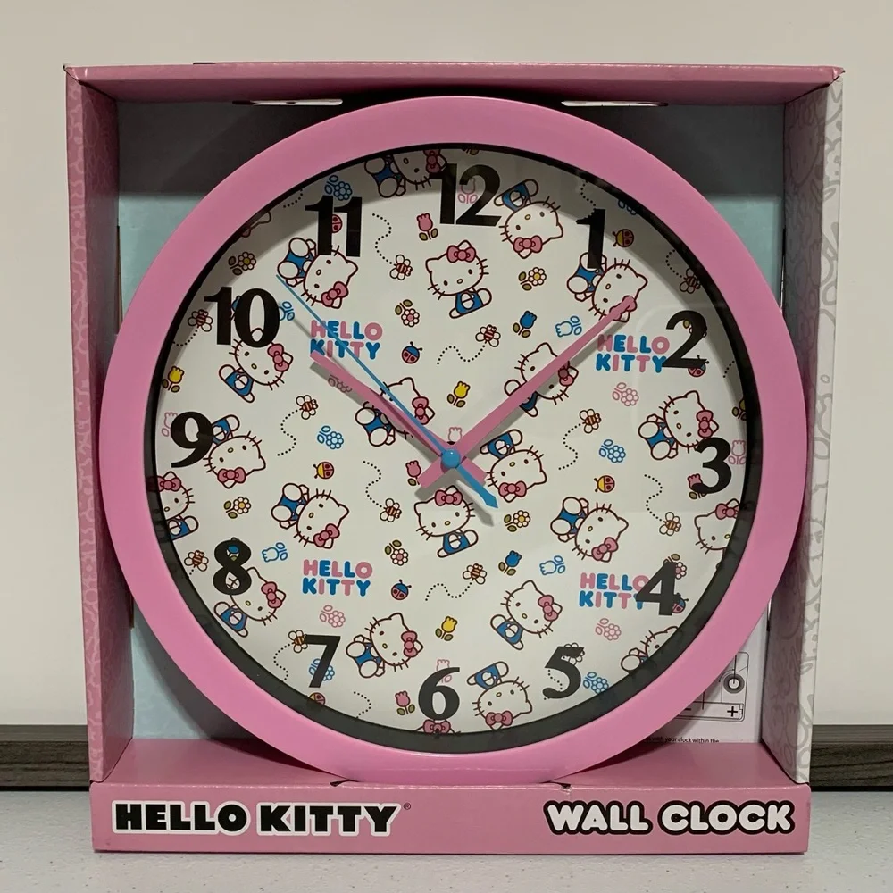 Hello Kitty by Sanrio Analog Wall Clock-New in Box
